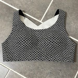 Lululemon Enlite Bra Monochromic Black size 36C